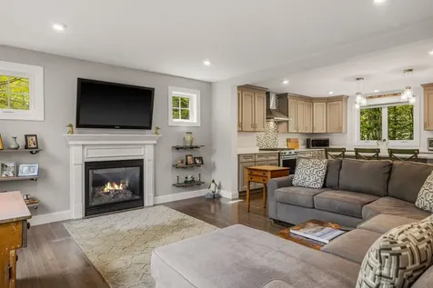16 Bayview Drive Eliot ME 03903