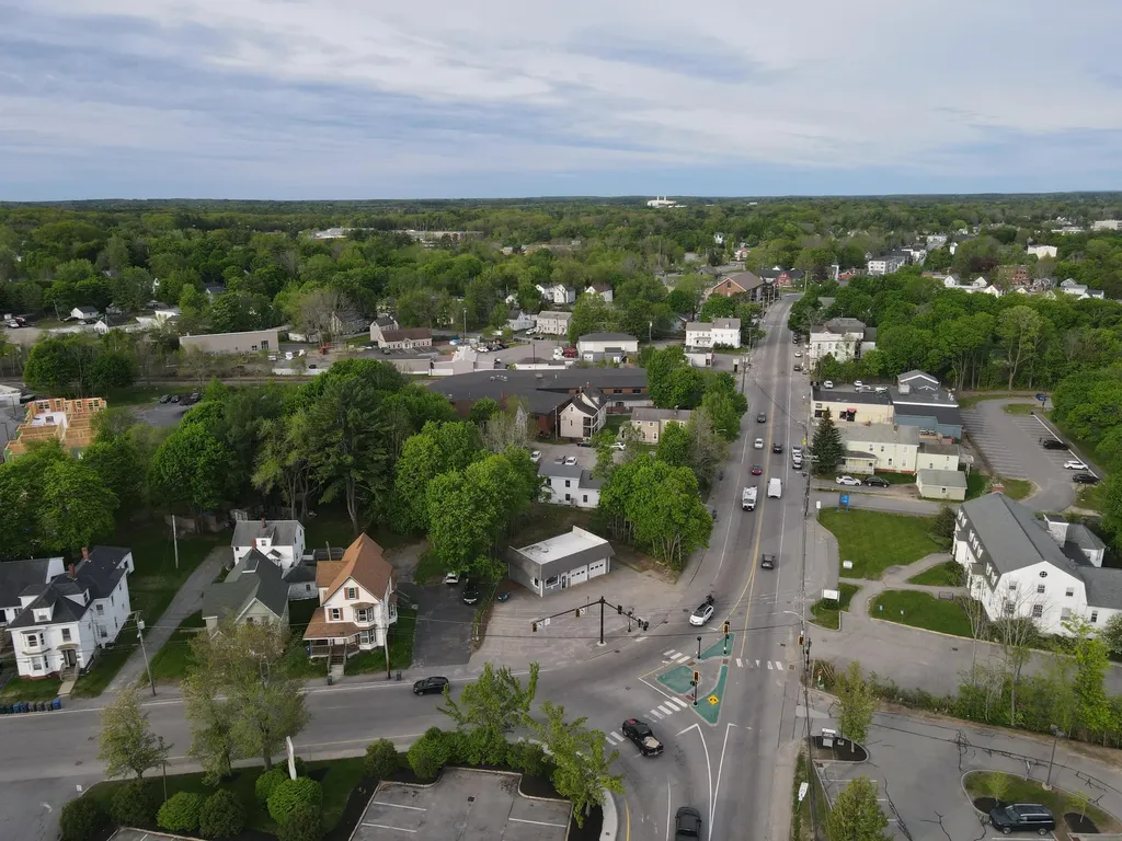 474 Main Street Westbrook ME 04092
