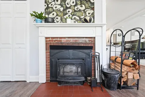 77 Lunt Road Falmouth ME 04105