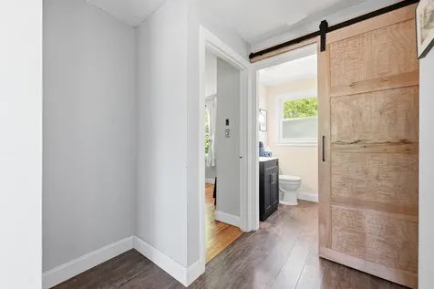 77 Lunt Road Falmouth ME 04105