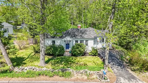 77 Lunt Road Falmouth ME 04105