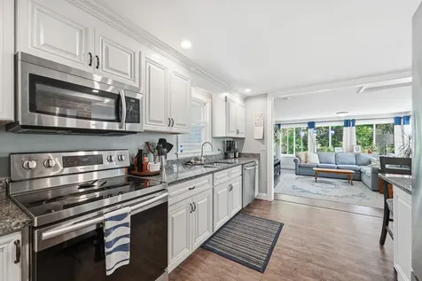 77 Lunt Road Falmouth ME 04105