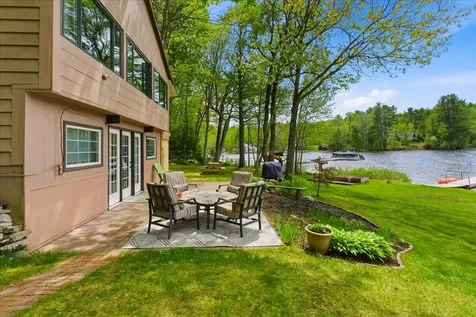 5 Cliff Lane Poland ME 04274