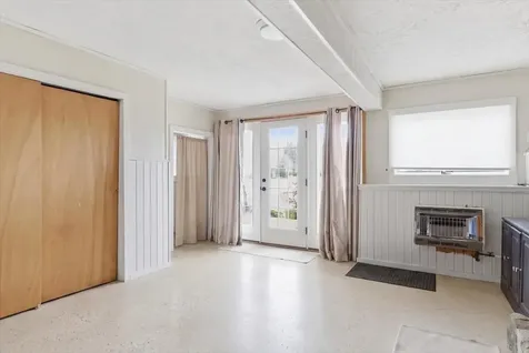 5 Cliff Lane Poland ME 04274