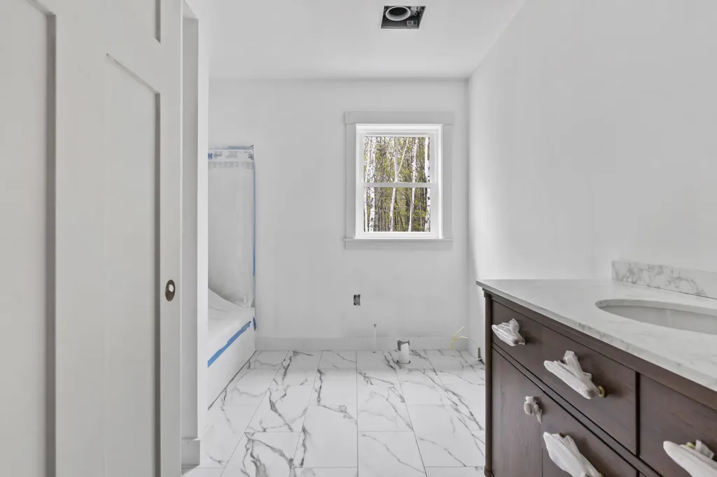 21 Riley Ridge Lane Litchfield ME 04350