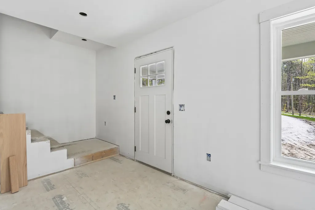 21 Riley Ridge Lane Litchfield ME 04350