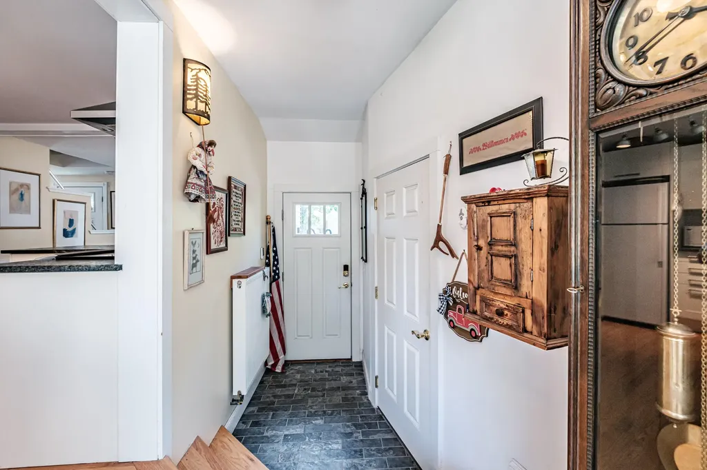 11 Glen Haven Road E Portland ME 04102