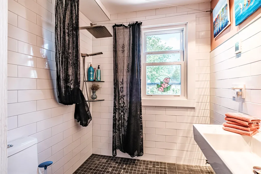 11 Glen Haven Road E Portland ME 04102