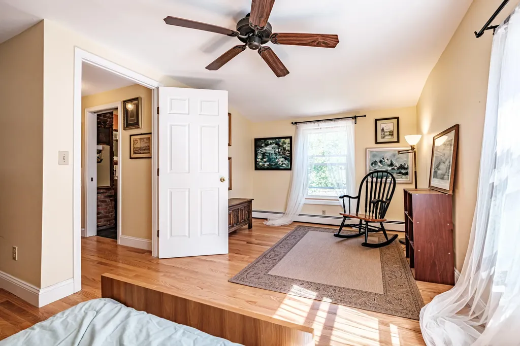 11 Glen Haven Road E Portland ME 04102