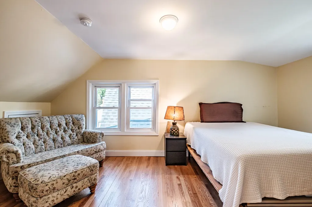 11 Glen Haven Road E Portland ME 04102