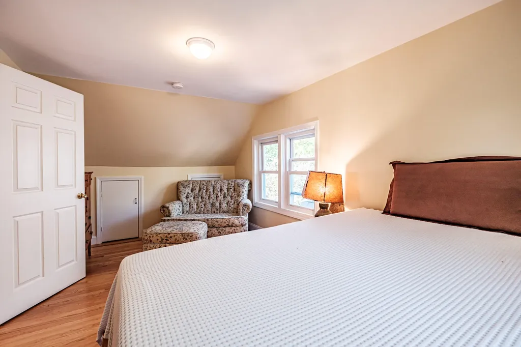 11 Glen Haven Road E Portland ME 04102