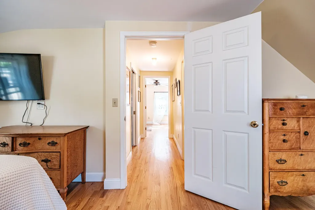 11 Glen Haven Road E Portland ME 04102