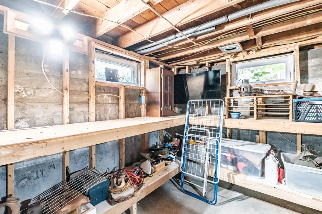 11 Glen Haven Road E Portland ME 04102