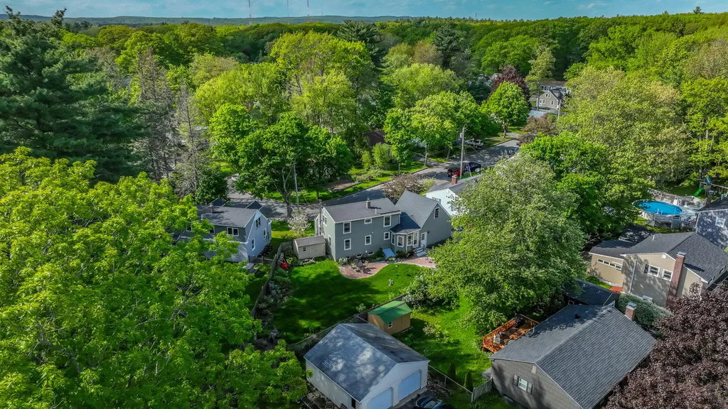 11 Glen Haven Road E Portland ME 04102