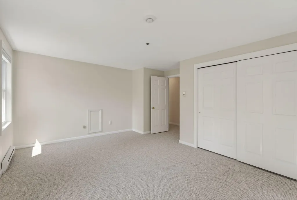 14 Willow Grove Road Brunswick ME 04011