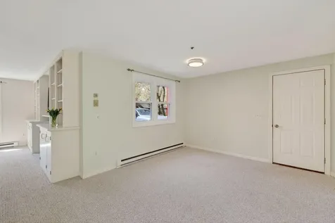 14 Willow Grove Road Brunswick ME 04011