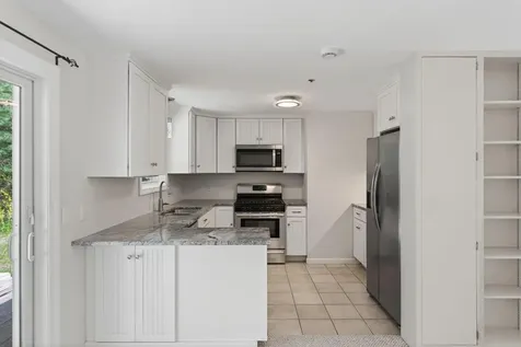 14 Willow Grove Road Brunswick ME 04011