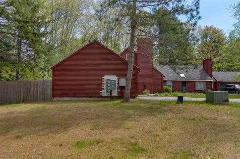 14 Willow Grove Road Brunswick ME 04011