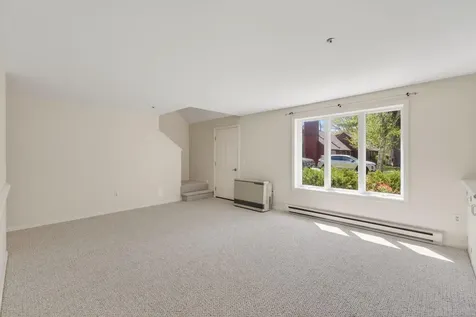 14 Willow Grove Road Brunswick ME 04011