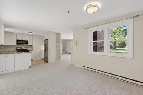 14 Willow Grove Road Brunswick ME 04011
