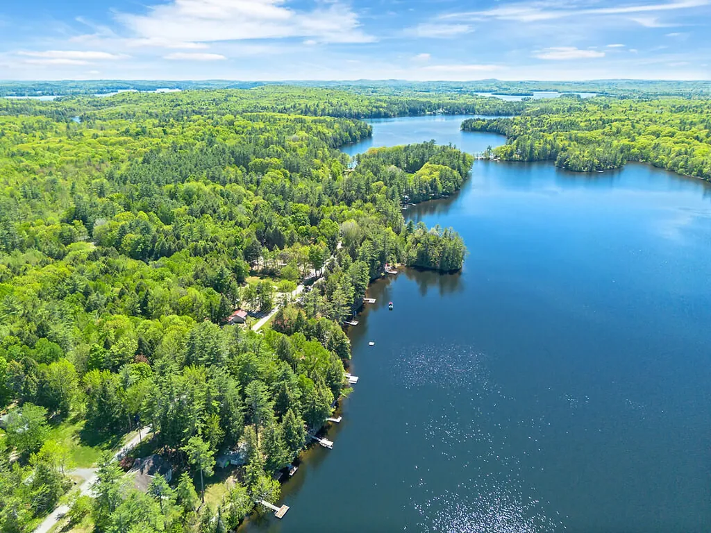 38 S Upper Narrows Lane Winthrop ME 04364