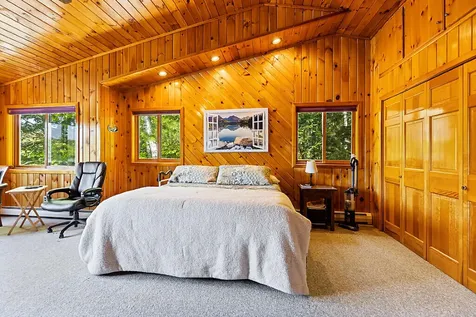 38 S Upper Narrows Lane Winthrop ME 04364