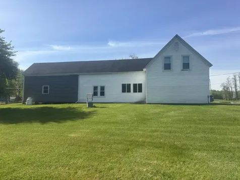 8 Lester Lane Burnham ME 04988
