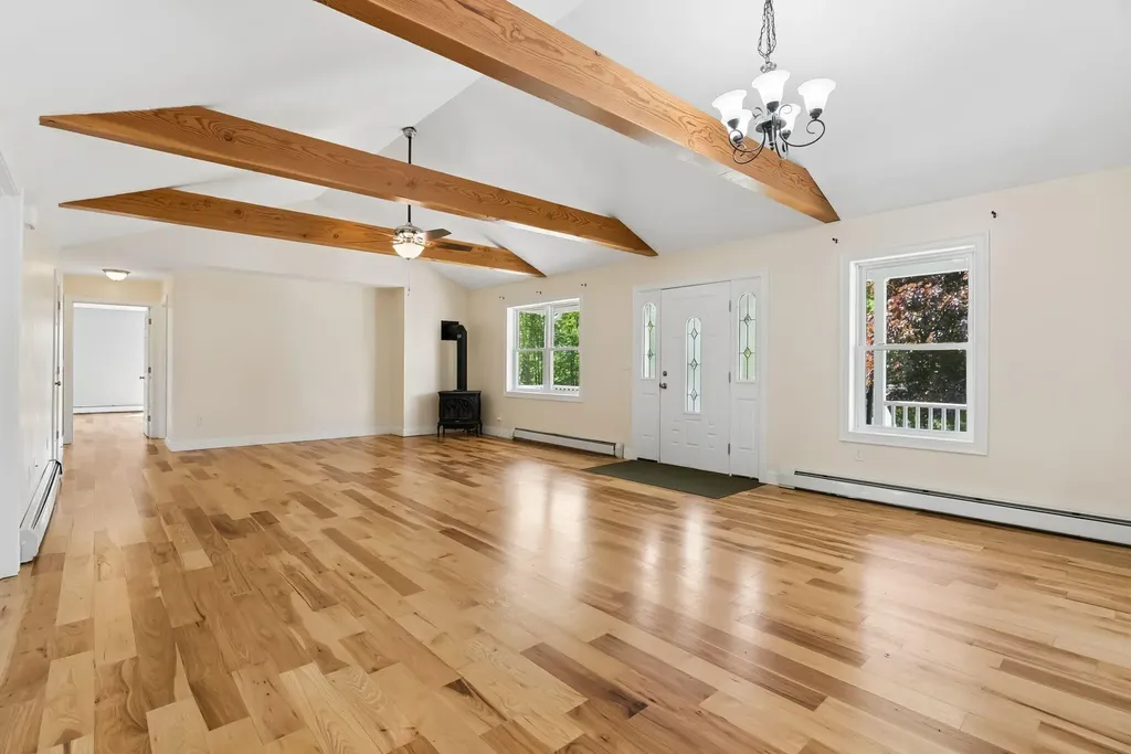 81 Swett Road Windham ME 04062