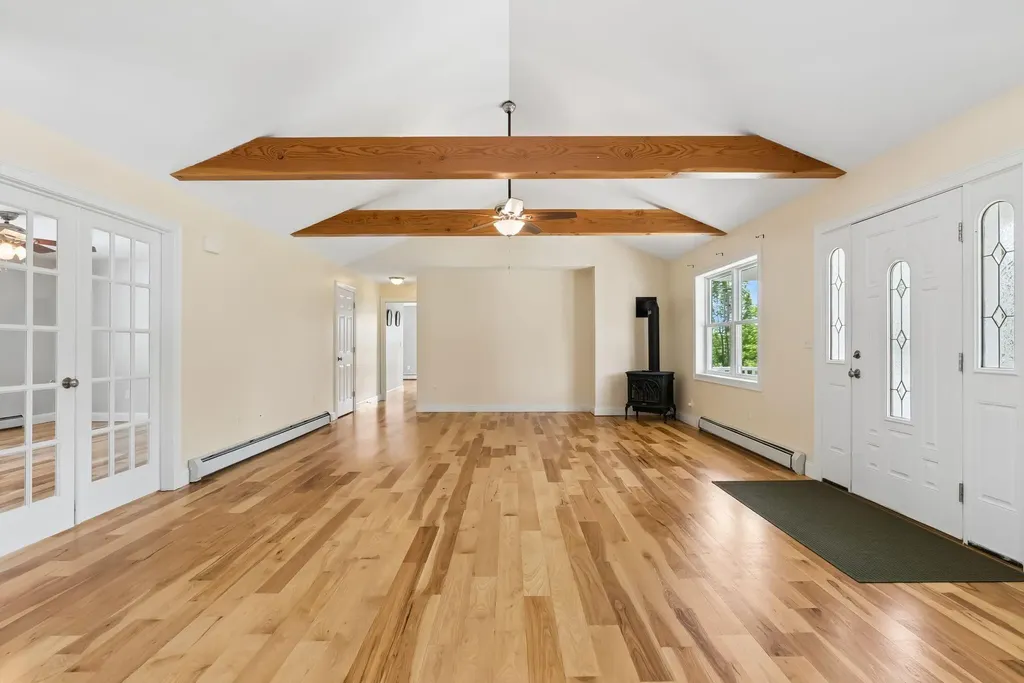 81 Swett Road Windham ME 04062