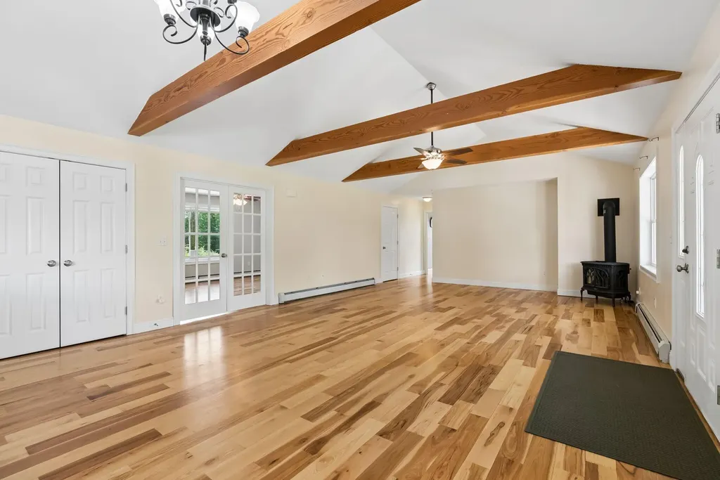 81 Swett Road Windham ME 04062