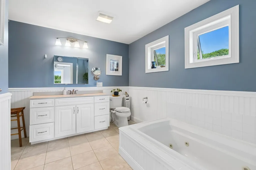 81 Swett Road Windham ME 04062