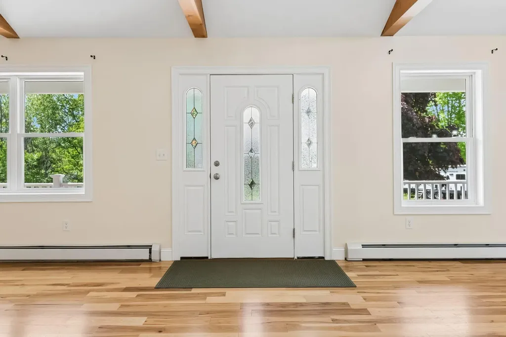 81 Swett Road Windham ME 04062