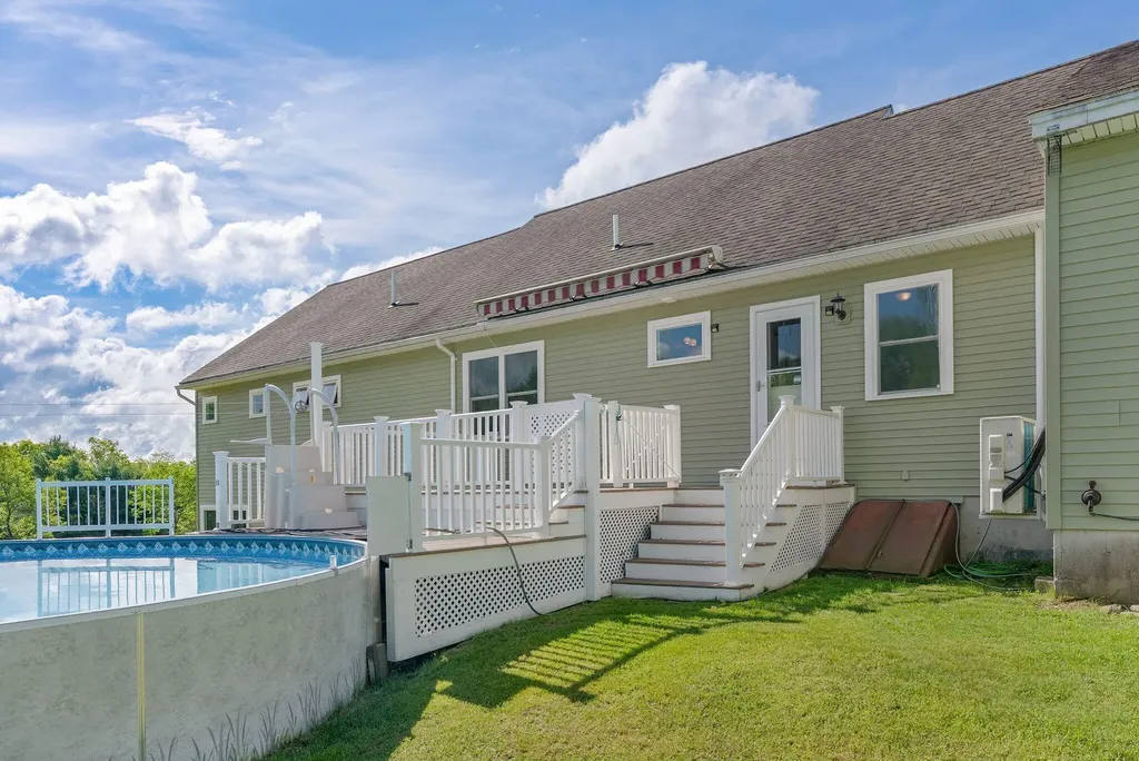 81 Swett Road Windham ME 04062
