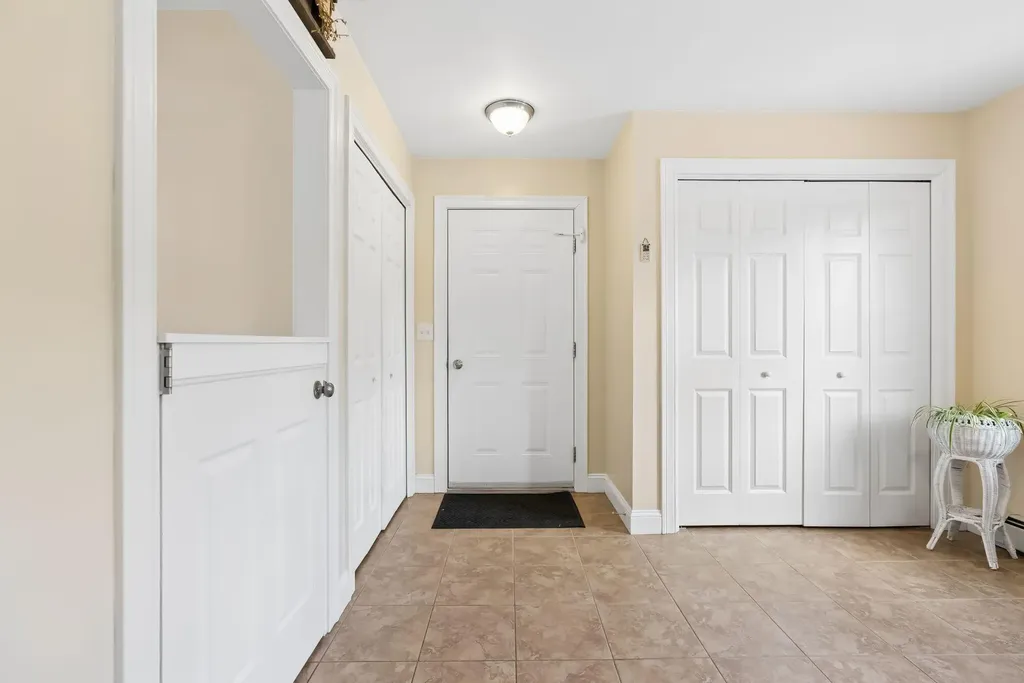 81 Swett Road Windham ME 04062