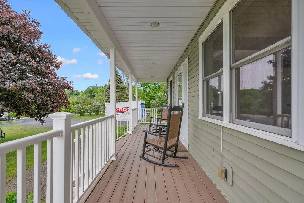81 Swett Road Windham ME 04062
