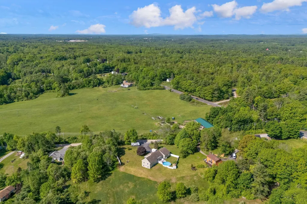81 Swett Road Windham ME 04062