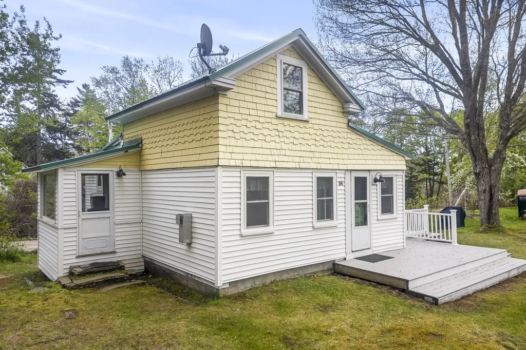 1841 Harpswell Islands Road Harpswell ME 04066