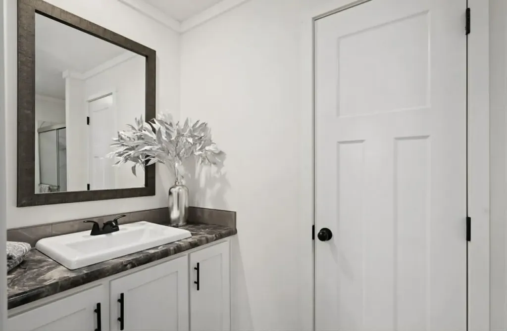 02-128 Ridge Road Windsor ME 04363