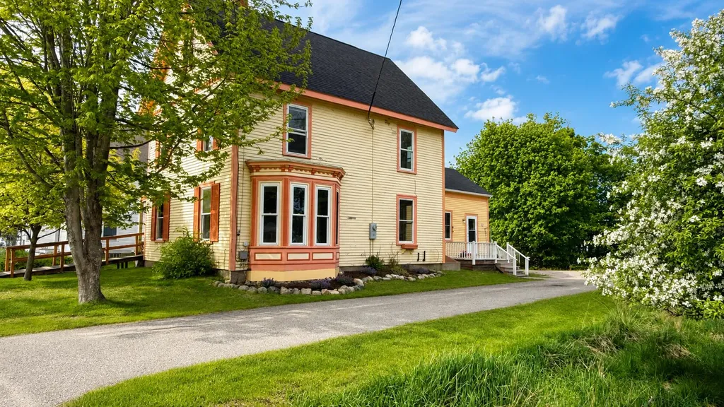 25 Center Street Machias ME 04654