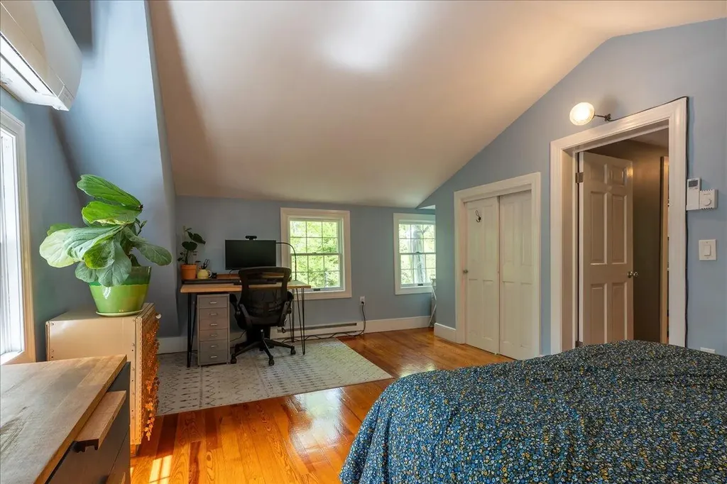 4 Stone Drive Northport ME 04849