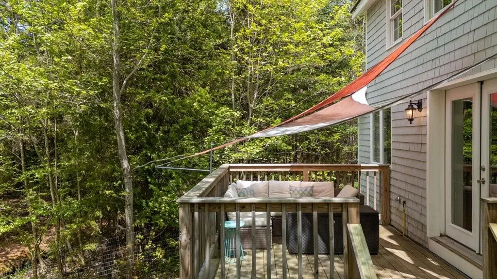 4 Stone Drive Northport ME 04849