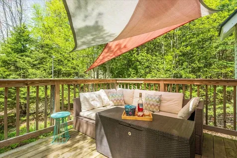 4 Stone Drive Northport ME 04849
