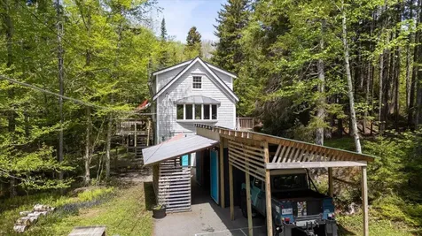 4 Stone Drive Northport ME 04849