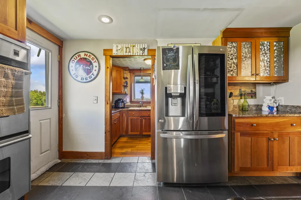 37 Mclaughlin Road Wilton ME 04294