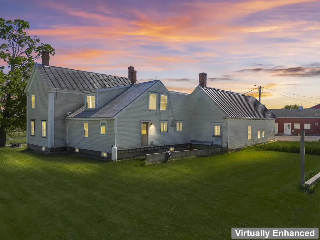 37 Mclaughlin Road Wilton ME 04294