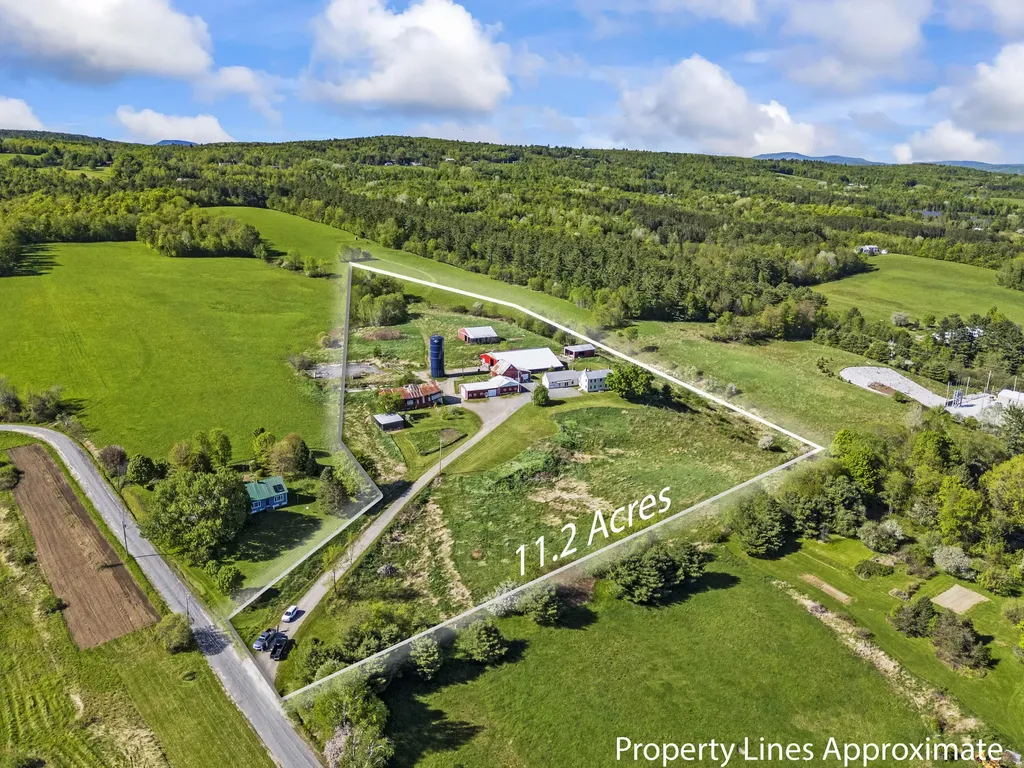 37 Mclaughlin Road Wilton ME 04294