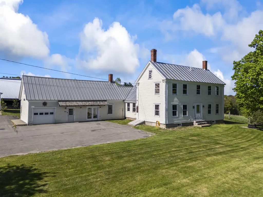37 Mclaughlin Road Wilton ME 04294