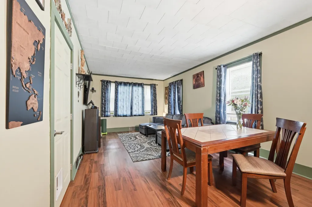 60 Ossipee Trail W Standish ME 04084