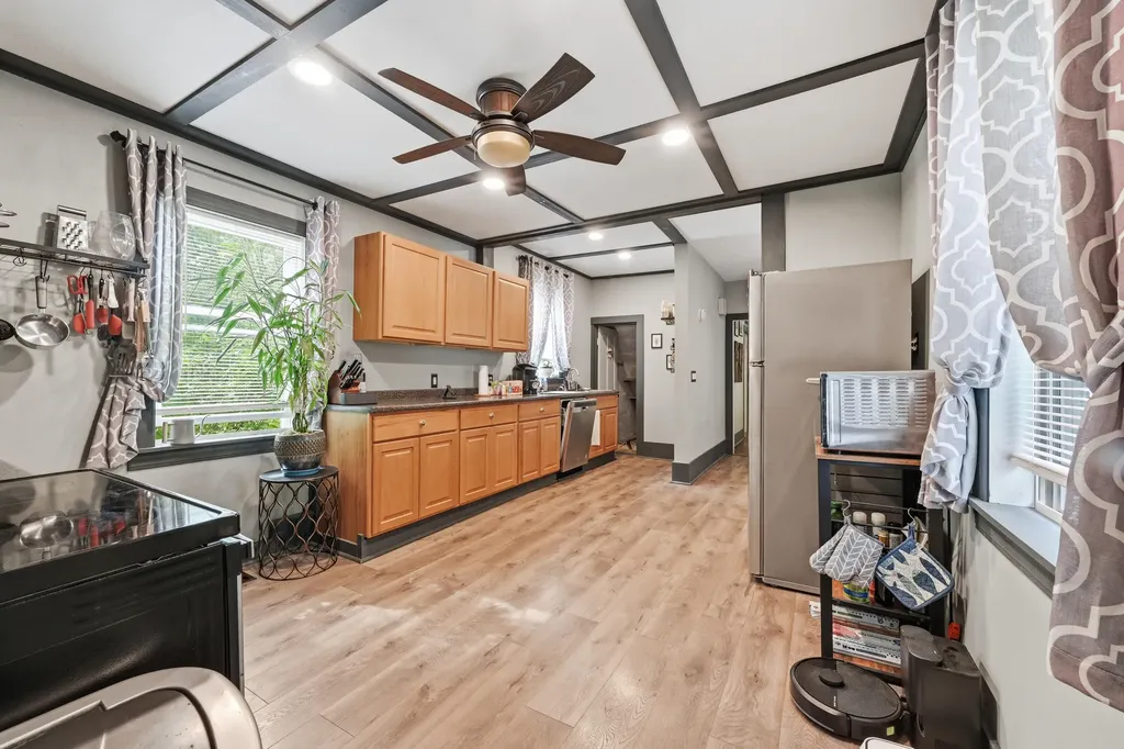 60 Ossipee Trail W Standish ME 04084