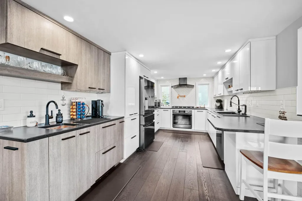 20 Partridge Way Naples ME 04055